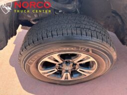 
										2018 Toyota Tacoma SR5 V6 full									