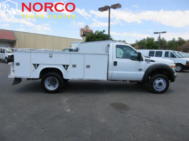 2011 Ford F-450 Regular Cab  UTILITY BED