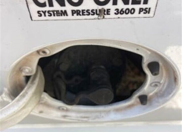 
								2011 Ford E-Series E-250 full									