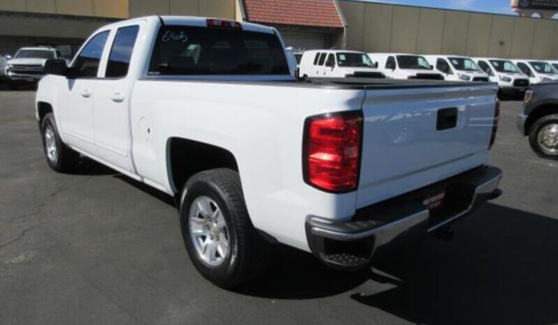 
								2015 Chevrolet Silverado 1500 LT full									