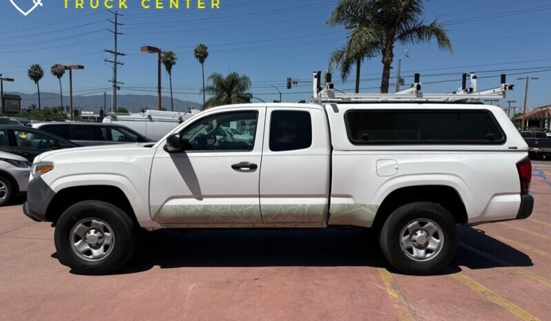 
								2019 Toyota Tacoma SR  .4×4 full									