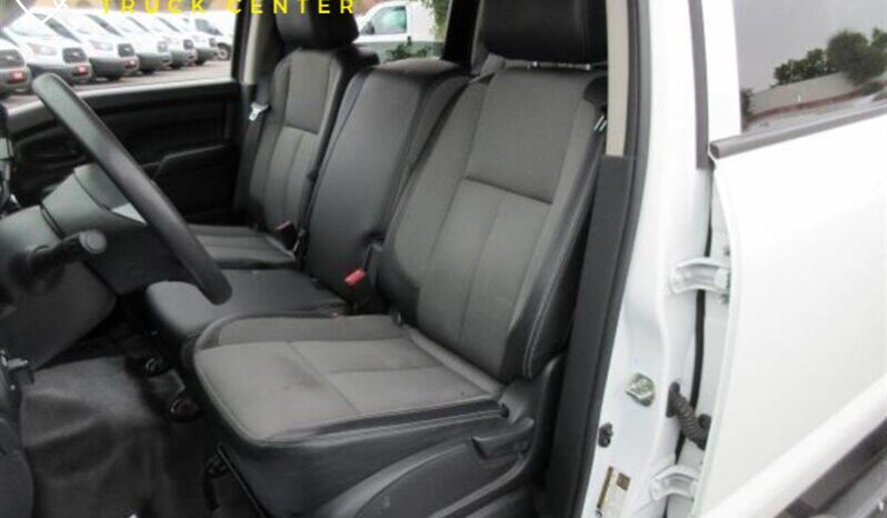 
								2017 Nissan Titan S full									