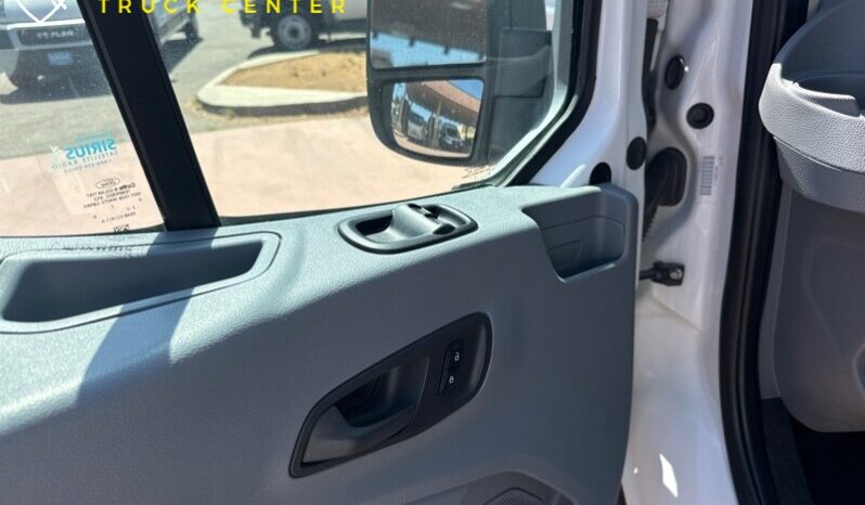 
								2016 Ford Transit T350 12 Passenger full									