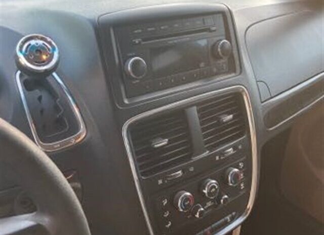 
								2016 Dodge Grand Caravan SE full									