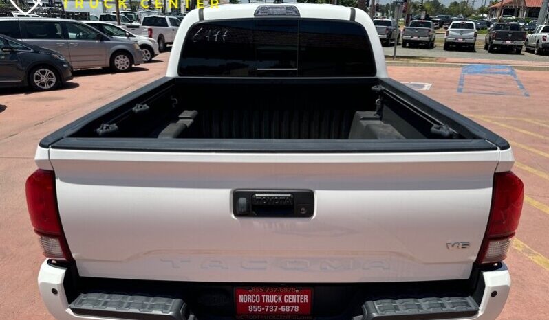 
								2018 Toyota Tacoma SR5 V6 full									