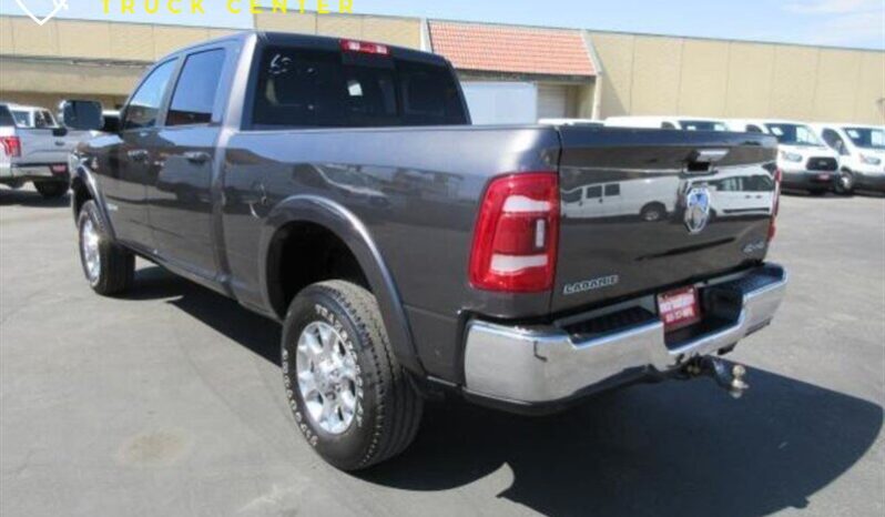
								2020 RAM 2500 Laramie full									