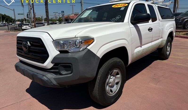 
								2019 Toyota Tacoma SR  .4×4 full									