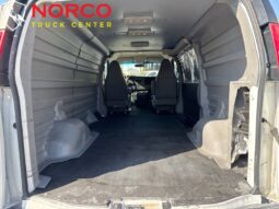 
										2017 Chevrolet Express Cargo 2500 full									