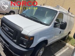
										2011 Ford E-Series E-250 full									