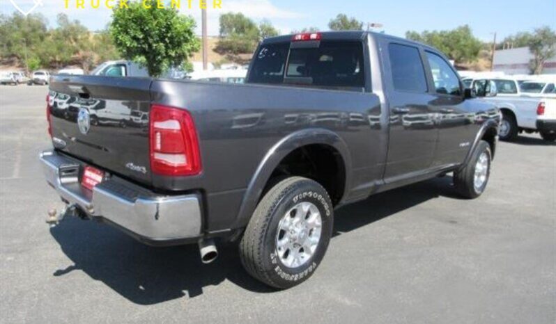 
								2020 RAM 2500 Laramie full									