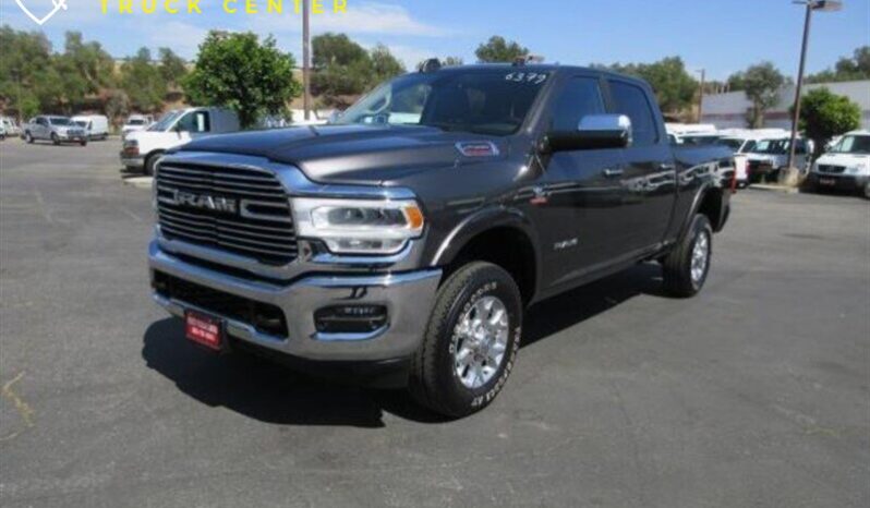 
								2020 RAM 2500 Laramie full									