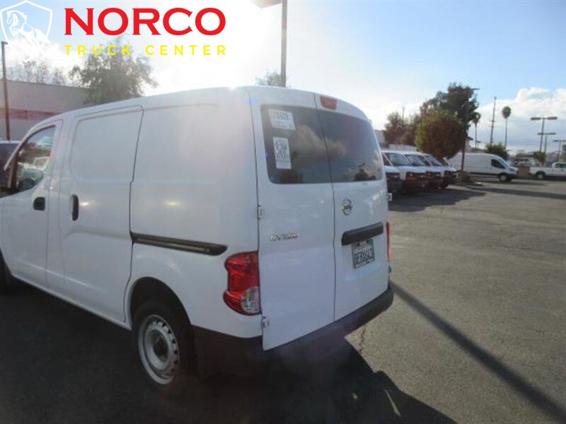 2018 Nissan NV 200 S