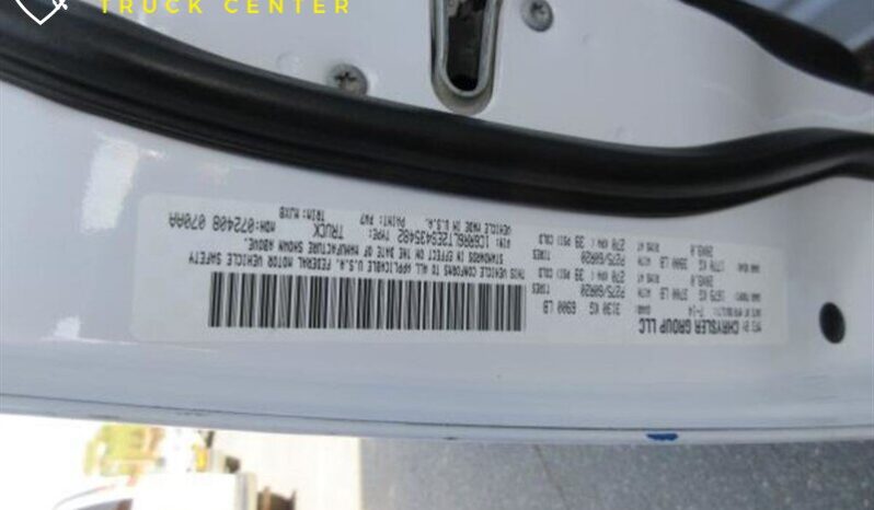 
								2014 RAM 1500 SLT full									