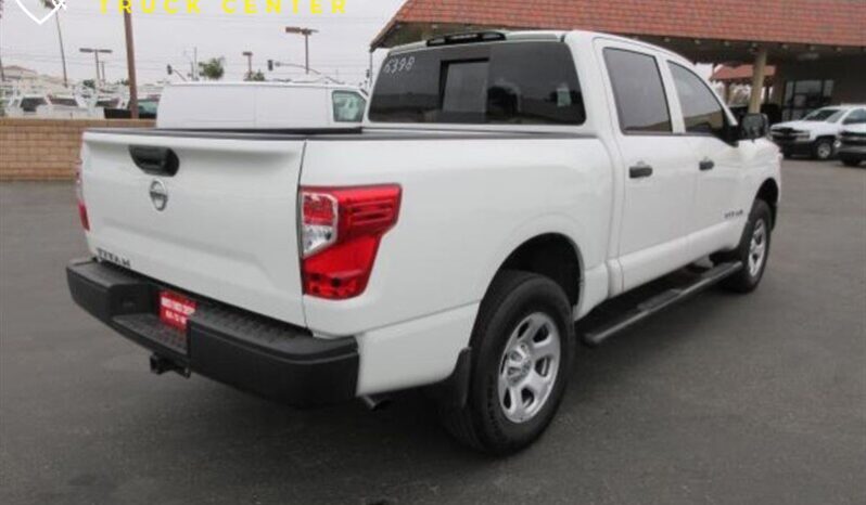
								2017 Nissan Titan S full									